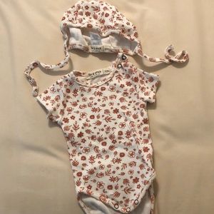Fin and Vince onsie and bonnet